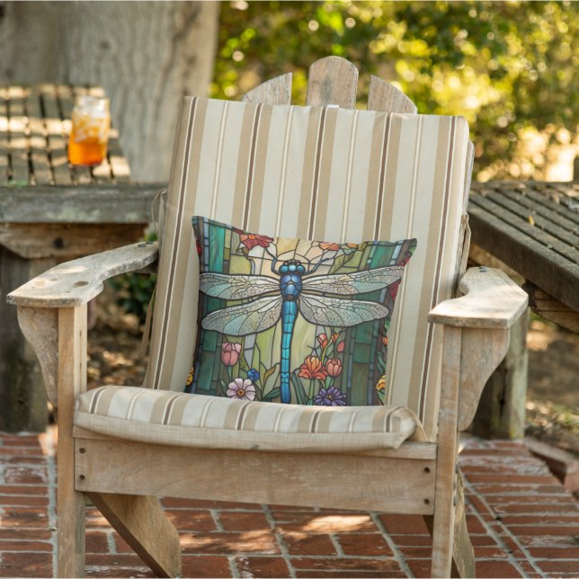 Dragonfly-konst som målar botaniskt boho-chic kudde (Stol)