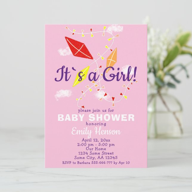 Drakar i rosa himmel Det är en tjej Baby Shower Inbjudningar (Stående Fram)
