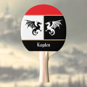 Drakar i svart vitt guld färg trim n monogram pingisracket