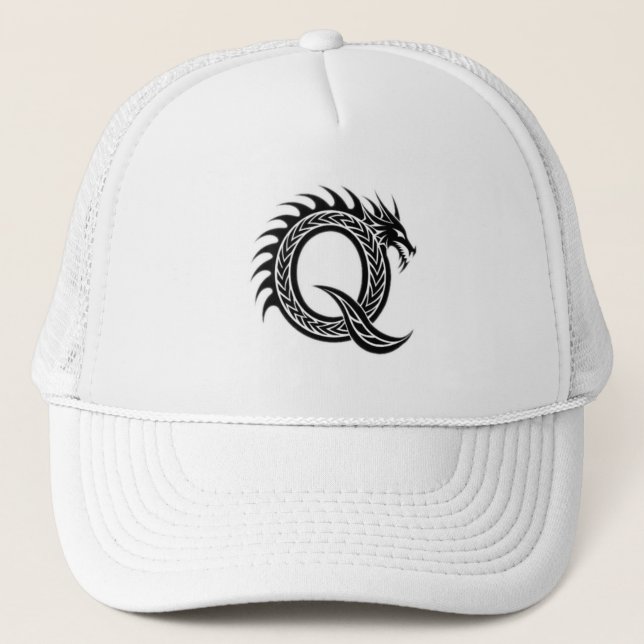 Drakbrev Q – Unikt drakalfabetdesign Keps (Framsida)
