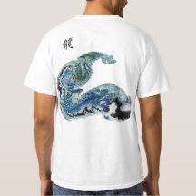 Drake i vågorna – Abstrakt havsenergi T-shirt