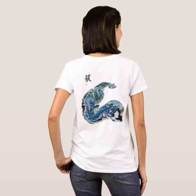 Drake i vågorna – Abstrakt havsenergi T Shirt (Hel baksida)