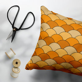 Drakfjäll, fläktar, vågor, Seigaiha, orange Prydnadskudde