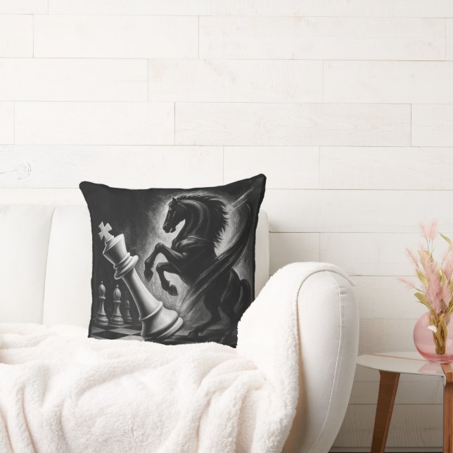 Dramatic Black Horse vs. Kung - Bold Chess Artwork Kudde (Soffa)