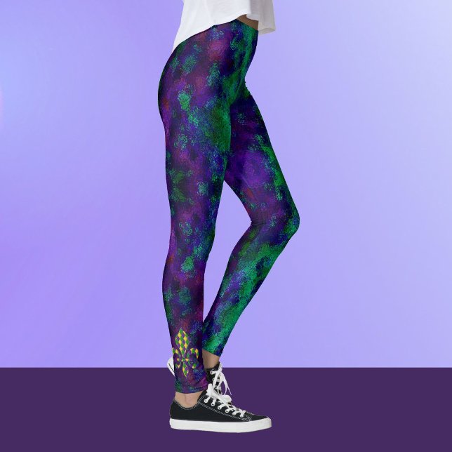 Dramatic Mardi Lila Grönt Fleur di Lis Leggings (Skapare uppladdad)