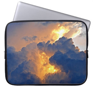 Dramatisk molnbildning laptop fodral
