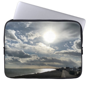 Dramatisk oktober Himlar över Hythe Bay Kent Laptop Fodral
