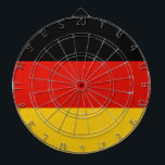 Drapeau Allemagne tricolore Darttavla<br><div class="desc">Drapeau de l'Allemagne: "Einigkeit und Recht und Freiheit" → "Unité et Droit et Liberté". 
C'est un drapeau tricolore composé de trois bandes horizontales égales aux couleurs nationales de l'Allemagne : noir,  rouge et or.</div>