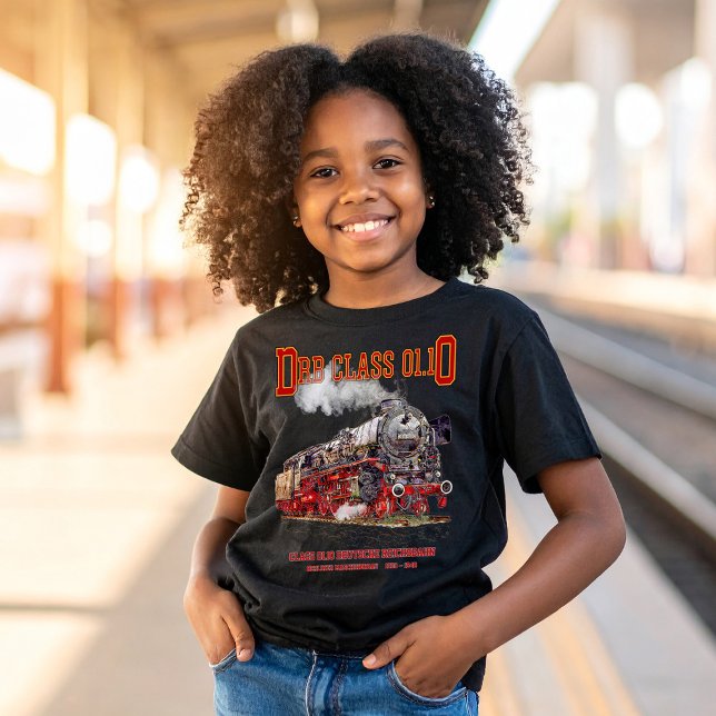 DRB Class 01.10 Steam Train. Deutsche Reichsbahn T Shirt (DRB Class 01.10 Steam Train. Deutsche Reichsbahn. Girl Basic T-Shirt)