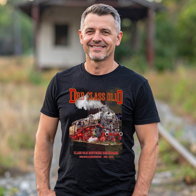 DRB Klass 01.10 Ånglok. Deutsche Reichsbahn T Shirt (DRB Class 01.10 Steam Train. Deutsche Reichsbahn. Mens Basic T-Shirt)