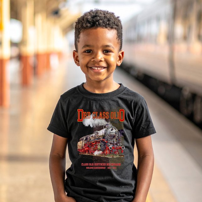 DRB Klass 01.10 Ånglok. Deutsche Reichsbahn T Shirt (DRB Class 01.10 Steam Train. Deutsche Reichsbahn. Boy Basic T-Shirt )