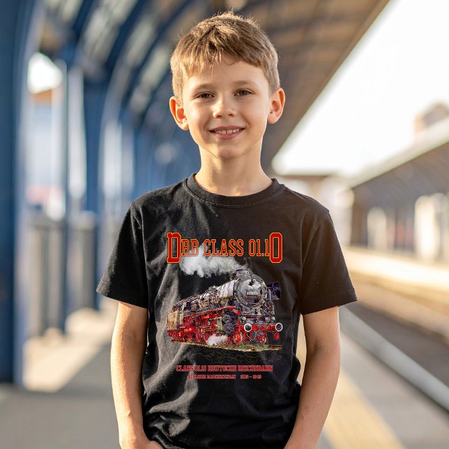 DRB Klass 01.10 Ånglok. Deutsche Reichsbahn T Shirt (DRB Class 01.10 Steam Train. Deutsche Reichsbahn. Boy Basic T-Shirt )