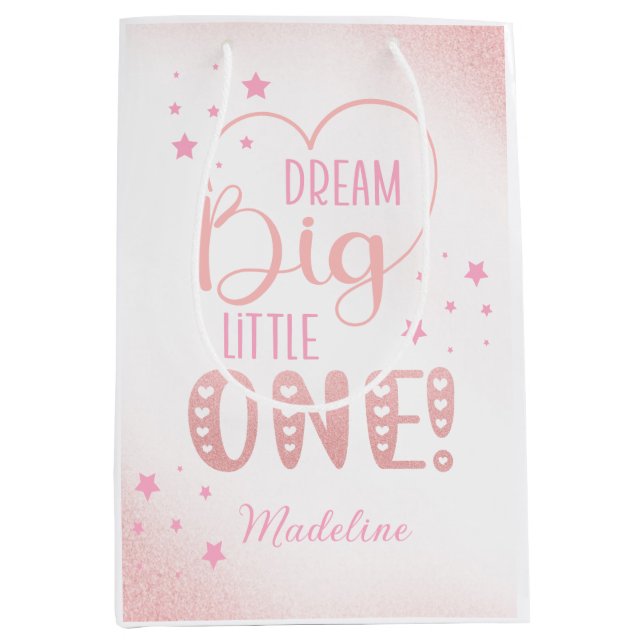 Dream Big Little One Heart Sömnig Bear Birthday (Framsidan)