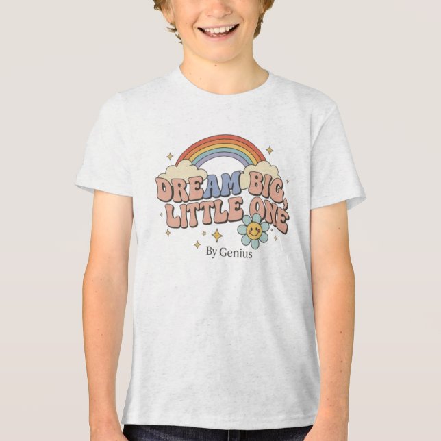 Dream Big Little One T-Shirt, Groovy Retro Rainbow T Shirt (Framsida)