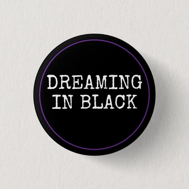 Dreaming in Black Knapp (Framsida)