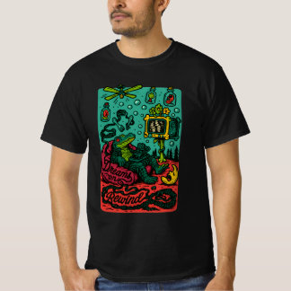Dreams on Rewind – Surreal Retro Alligator TV Art T Shirt