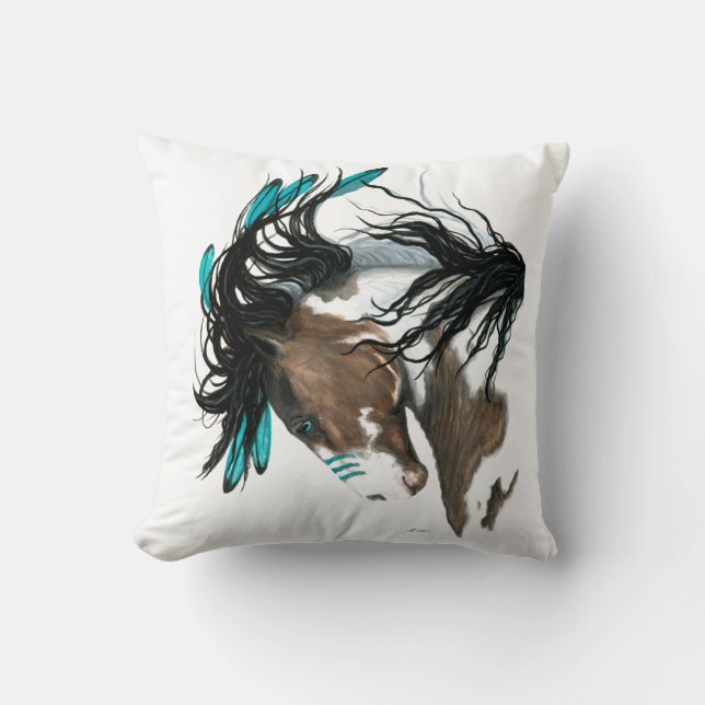DreamWalker Spirit Horse Pillow av AmyLyn Bihrle Kudde (Framsida)