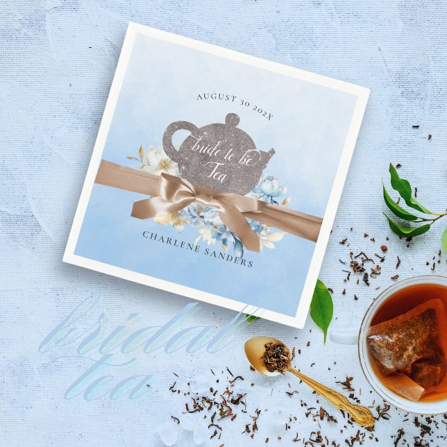 Dreamy Blue Blommigt och Bow Möhippa Tea Pappersservett (Bridal tea themed with a bow and florals. Table napkins are a necessity.)