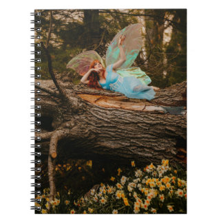 Dreamy Fairy on Fallen Träd - bärbar dator Anteckningsbok