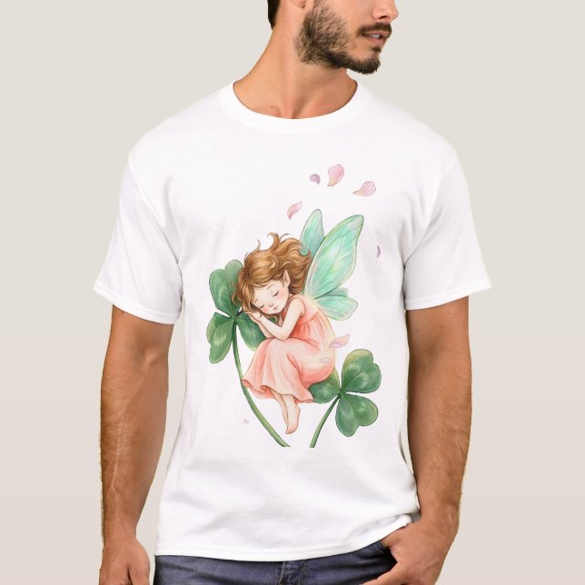 Dreamy Fairy With Clover Magic Dancing T Shirt (Framsida)
