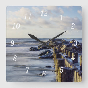 Dreamy Folly Seawall Clock Fyrkantig Klocka