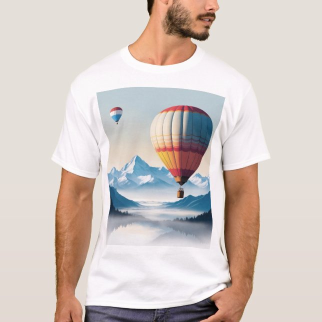 Dreamy Heights: Luftballong över bergen T Shirt (Framsida)