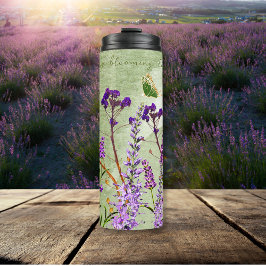 Dreamy Lavender Blooms på mjuk Grönt, inspiratione