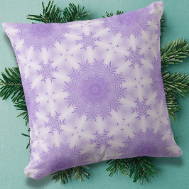 Dreamy Lavender Snowflake Kudde