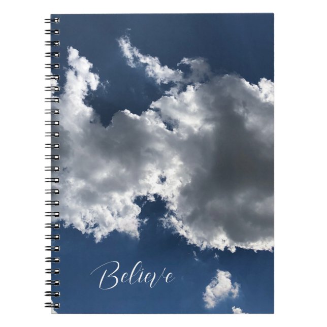 Dreamy White Clouds Photo Spiral Notebook Anteckningsbok (Framsidan)