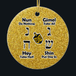 Dreidel anvisningar lyckliga Hanukkah - guld- Julgransprydnad Keramik<br><div class="desc">Dekorativt och lämpligt långt kan att hålla anvisningar för att leka judiska barnens lek av dreidel på för att räcka… dina ungar ta en look, när de behöver en påminnelse av hur man leker och vad de hebréiska breven kallas. Underbar Hanukkah gåva! VAR SÄKER ATT ÄNDRA MEDDELANDET PÅ BAKSIDA AV...</div>