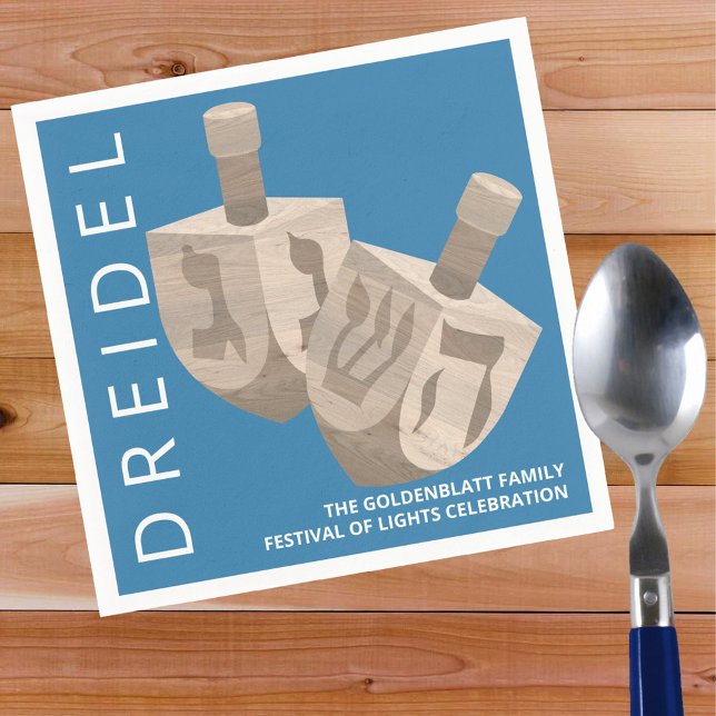 Dreidel Rustic Oak Blue Personlig Hanukkah Pappersservett (These personalized Hanukkah paper napkins will add a custom touch to of your parties and gatherings)