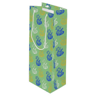 Dreidels + Stars Vin Gift Bag