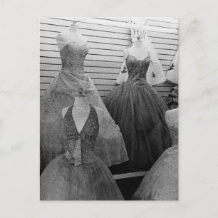 Dress Shop Vykort