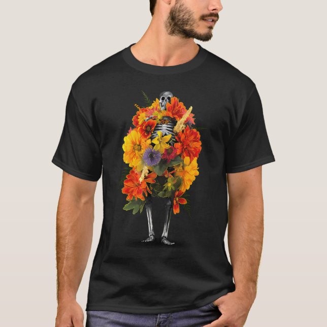 Dress To Kill T Shirt (Framsida)