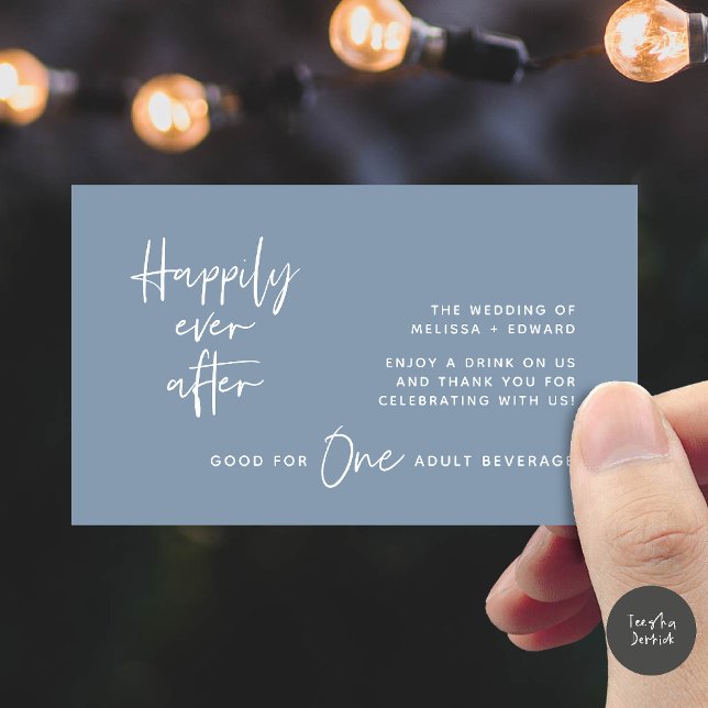 Drick Biljett Vuxen Beverage lyckligtvis allt efte Tilläggskort (Drink Ticket Adult Beverage Happily Ever After Modern Romantic Party Enclosure Card in Dusty Blue)