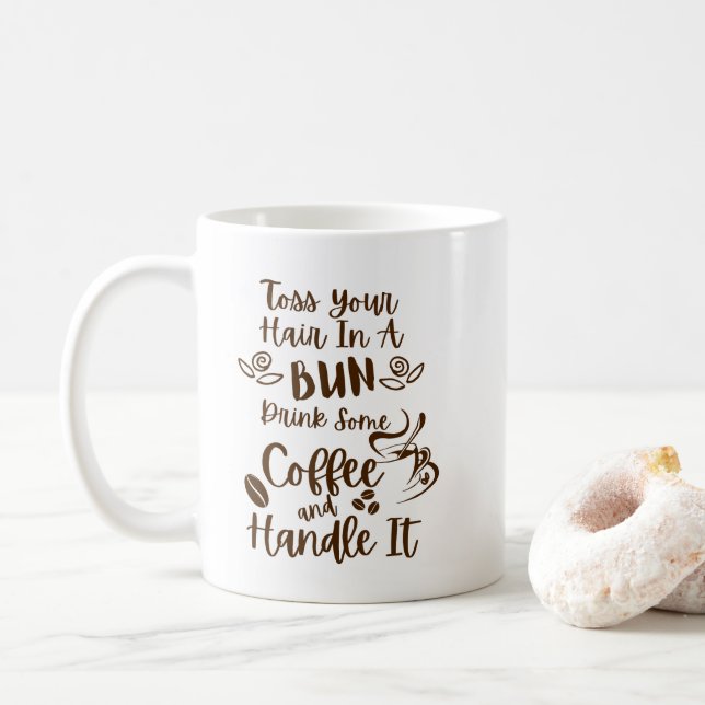 Drick kaffe och hantera det roligt kaffemugg (Med munk)