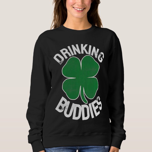 Drickande kompisar Irländska matchande ST PATRICKS T Shirt (Framsida)