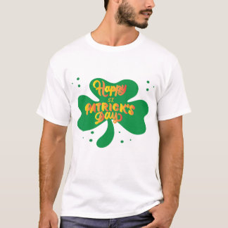 Dricker bra med andra ST. Patrick dag roligt T Shirt