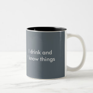 "Dricker jag, och jag vet den sak" kaffemuggen Två-Tonad Mugg