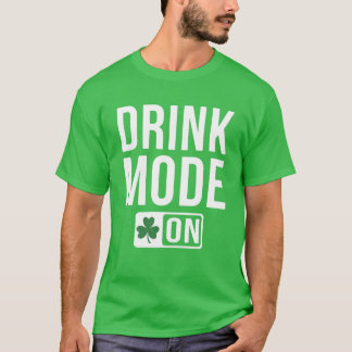 Dricksläge på Shamrock Irish Beer Ireland St Patri T Shirt
