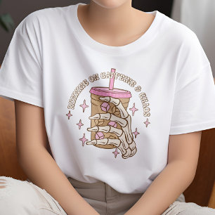 Drift på koffein och kaos-kaffe Älskare T Shirt