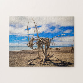 Driftwood-grafik på Hokitika Beach, Nya Zeeland Pussel