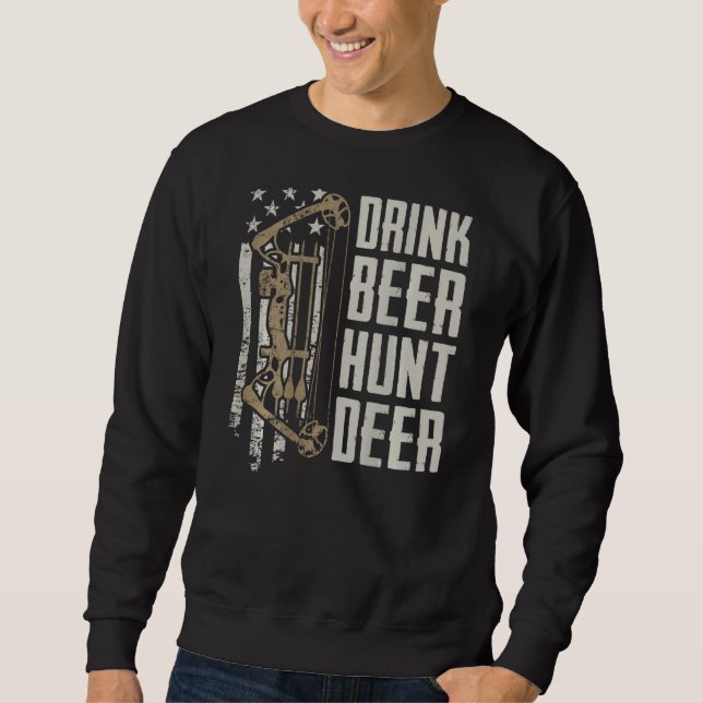 Drink Beer Hunt Hjort Funny Archery Bow Hunting (O Lång Ärmad Tröja (Framsida)