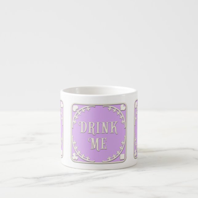 "Drink Me" Wonderland Tea Party Lila Emblem Espressomugg (Framsidan)