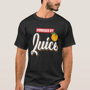 Drivit av orange fruktsaft - rolig bra morgongåva t shirt