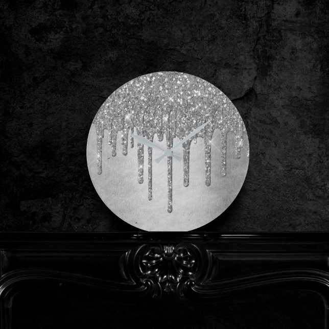 Drivning Silvery Glitter | Platinum Faux Metallic Rund Klocka (Skapare uppladdad)