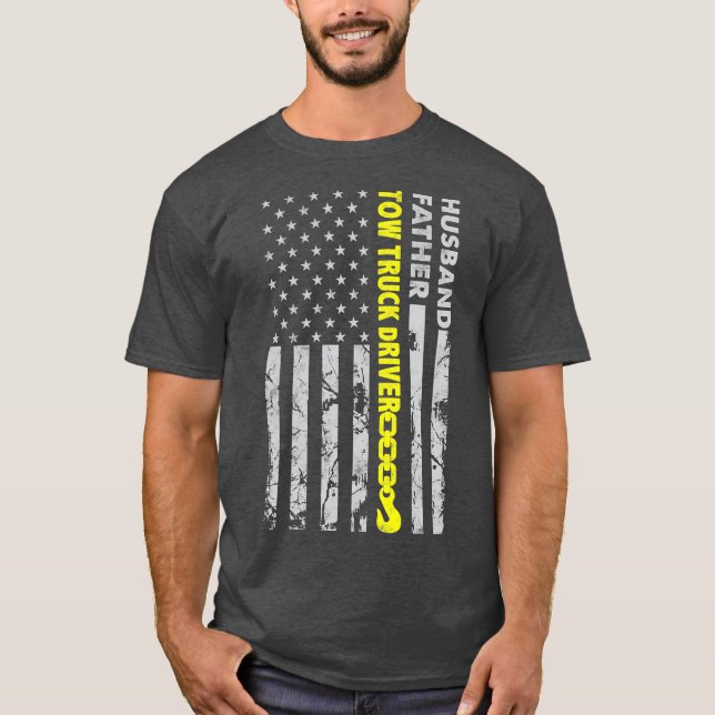 Drivrutinen Make Far Tow Lastbil, amerikansk flagg T Shirt (Framsida)