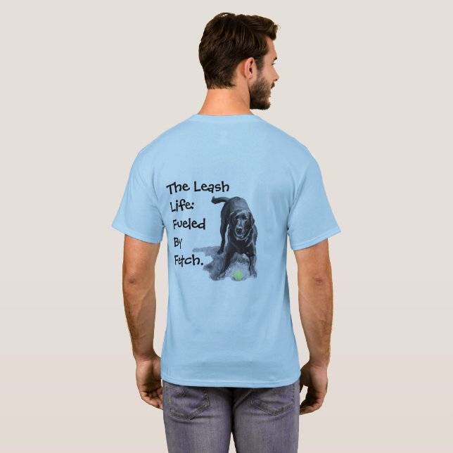 Drivs av Fetch T Shirt (Hel baksida)