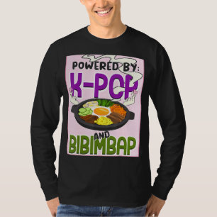 Drivs av K Pop och Bibimbap Kpop Finger Heart T Shirt