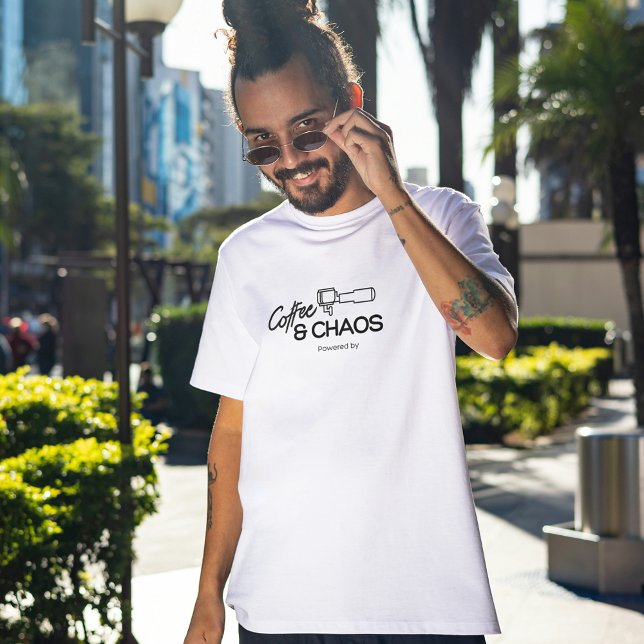 Drivs av kaffe & Chaos, kaffe Älskare Tee (Skapare uppladdad)